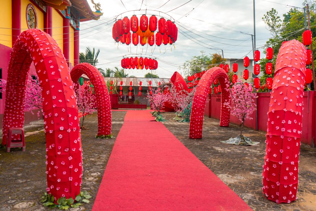 Memikat Wisatawan, Kelenteng Sam Bong Dja Sambas Hadirkan Pesona "Kuda Terbang" di Perayaan Imlek 2026 dsc07731