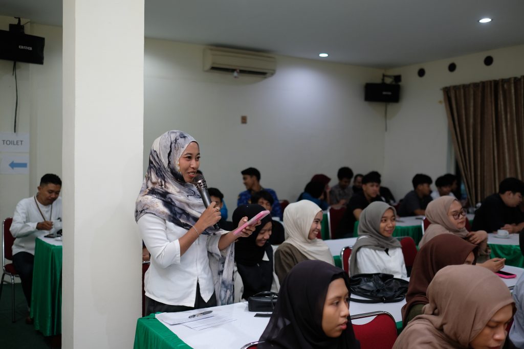 Disparpora Sambas Gelar Bimtek Konten Kreatif, Dorong Generasi Muda Bangun Citra Positif Pariwisata dscf1125