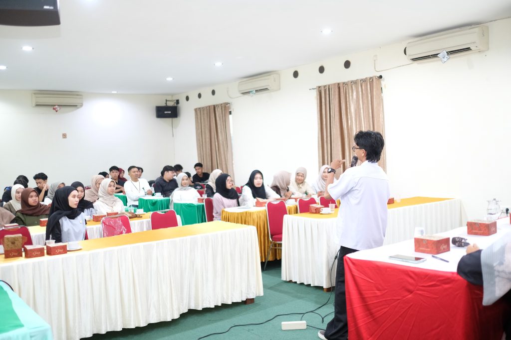 Disparpora Sambas Gelar Bimtek Konten Kreatif, Dorong Generasi Muda Bangun Citra Positif Pariwisata dscf1145