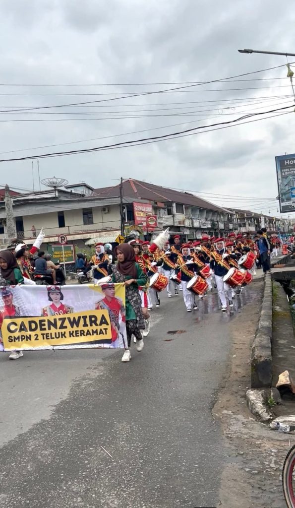 Festival Drumband Sambas 2026 Berlangsung Meriah, Ajang Unjuk Bakat Generasi Muda whatsapp image 2026 04 26 at 09.30.21 (1)