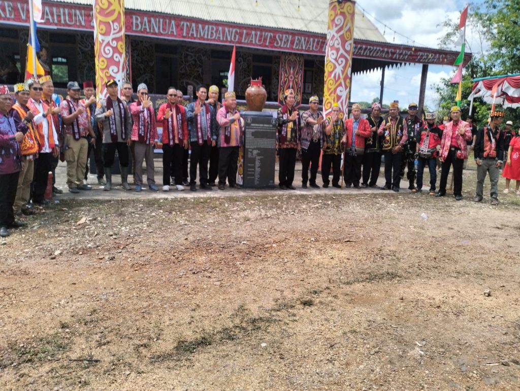 Semangat Syukur dan Kebersamaan Warnai Gawai Dayak Berape Sawa Ke-V di Desa Maribas whatsapp image 2026 05 30 at 16.42.09 (1)