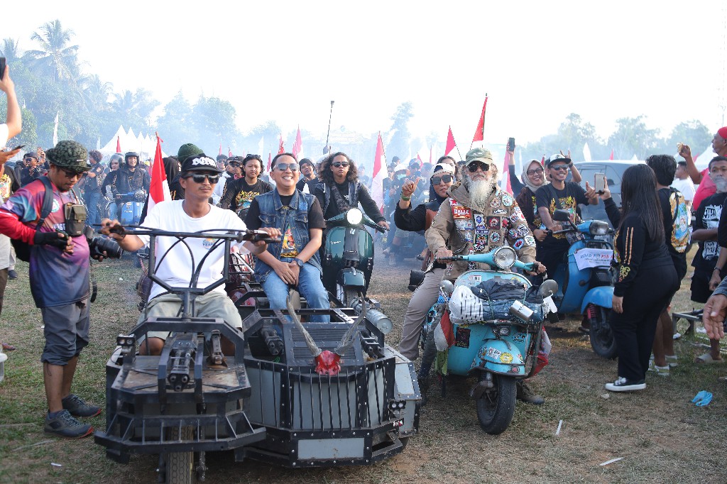 Parade Scooter Borneo XXI Tahun 2026 Dorong Promosi Wisata Perbatasan di Temajuk img 0556