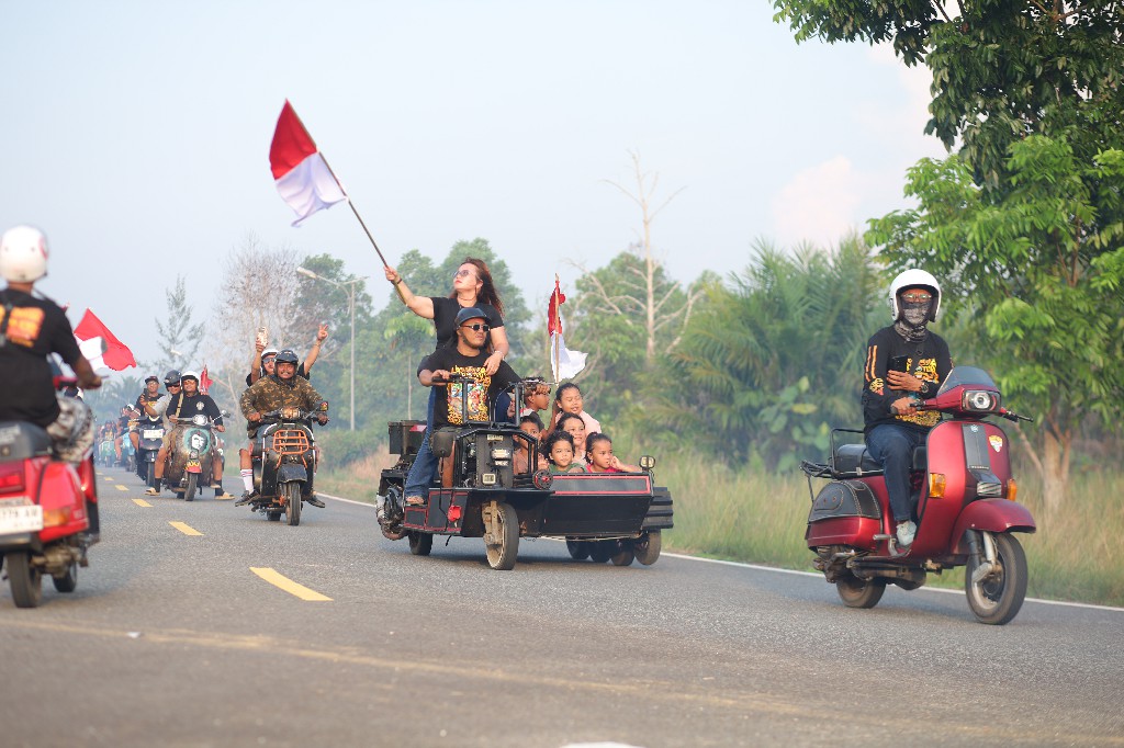 Parade Scooter Borneo XXI Tahun 2026 Dorong Promosi Wisata Perbatasan di Temajuk img 0667